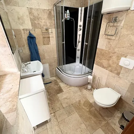 W Chmurach * Kicznia