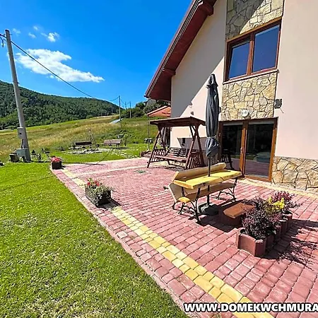 W Chmurach Villa *