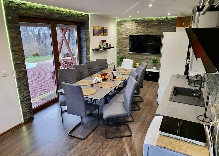 W Chmurach * Kicznia