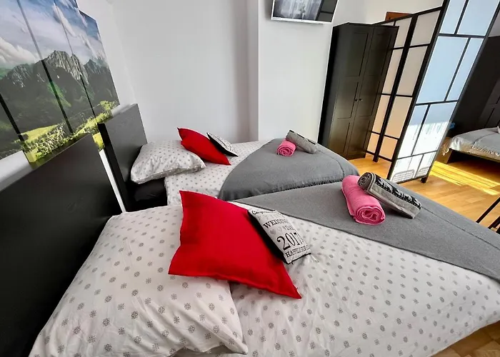 W Chmurach וילה *