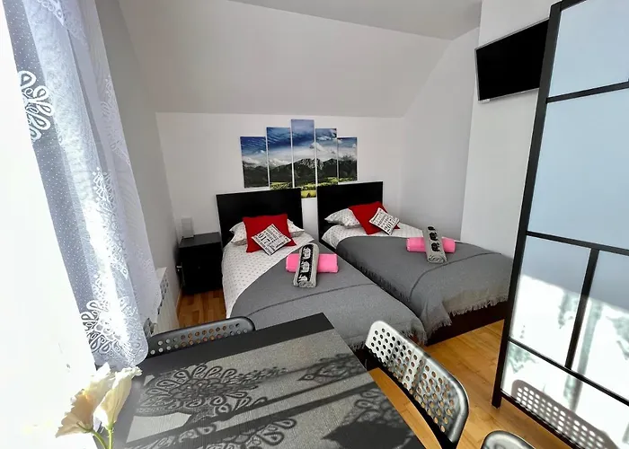 וילה W Chmurach Kicznia