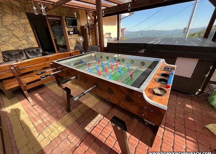 W Chmurach Willa Kicznia