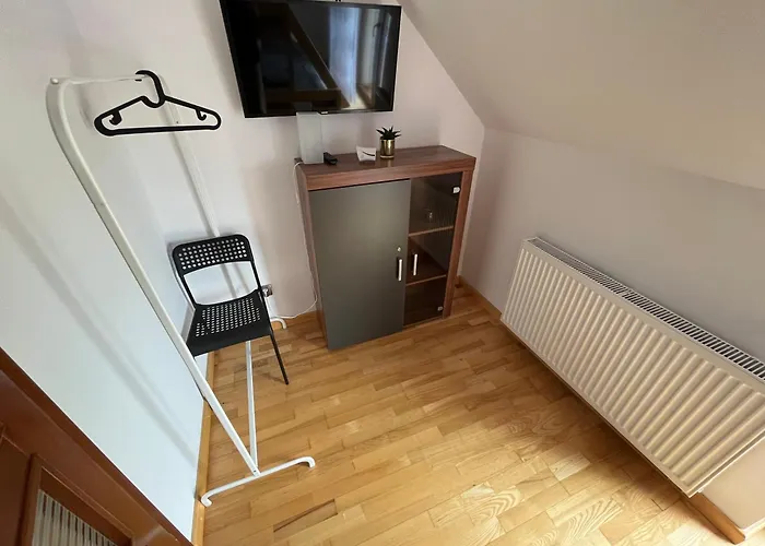 Willa W Chmurach Kicznia